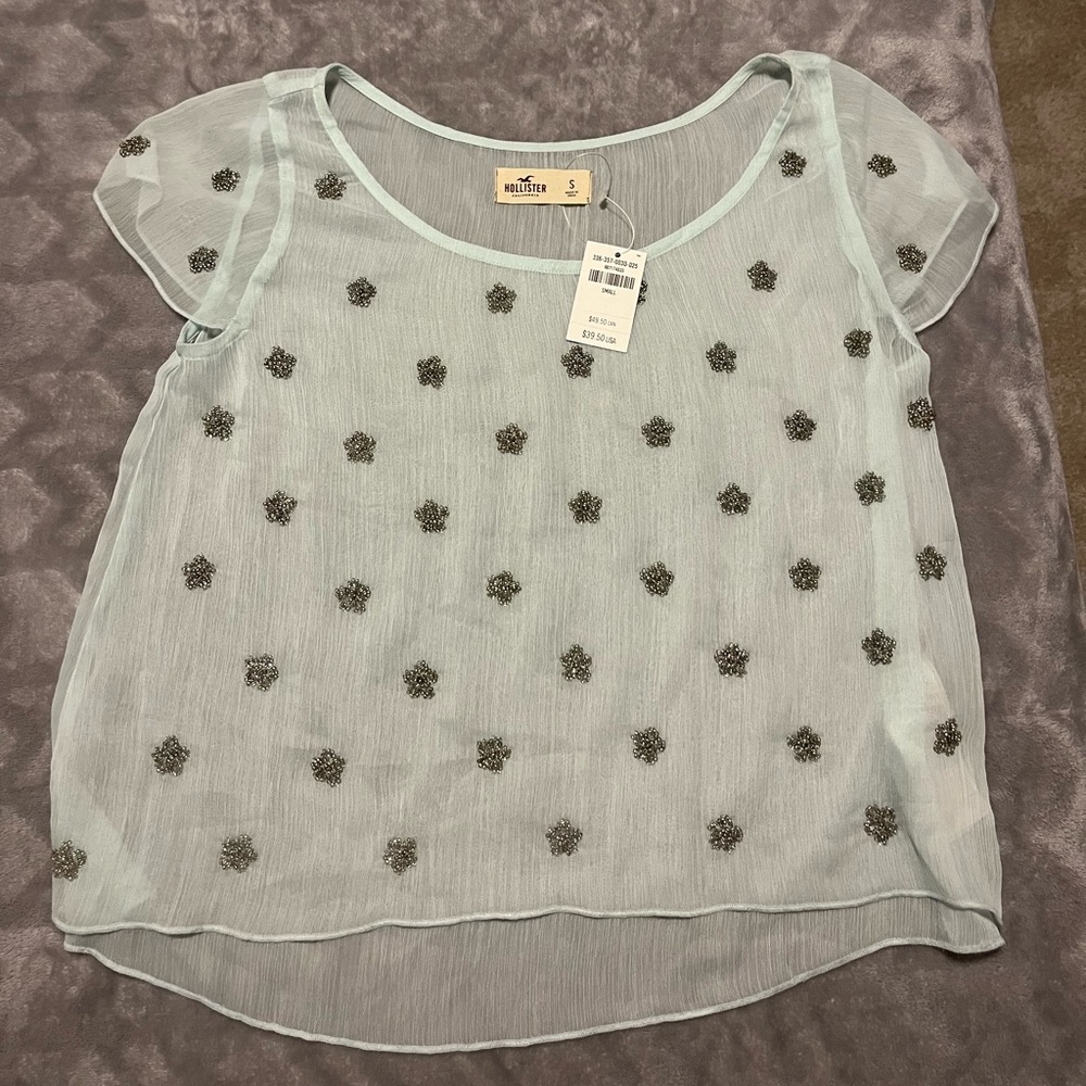 NWT Hollister Top